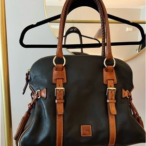 Vintage Navy Dooney and Bourke shoulder bag with tassels pink inside